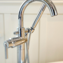 renovated-bathroom-new-tub-faucet_131825